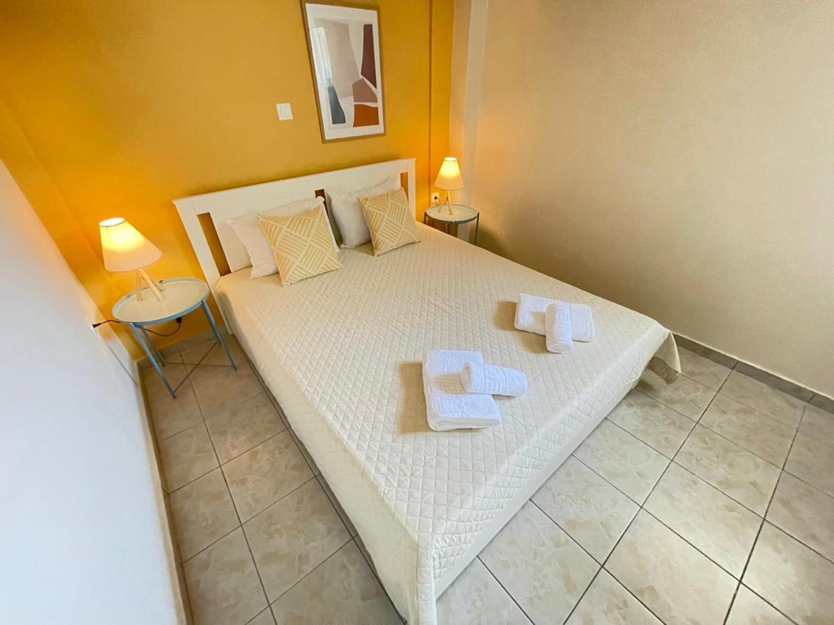Sofi'S Apartments Каламата Экстерьер фото