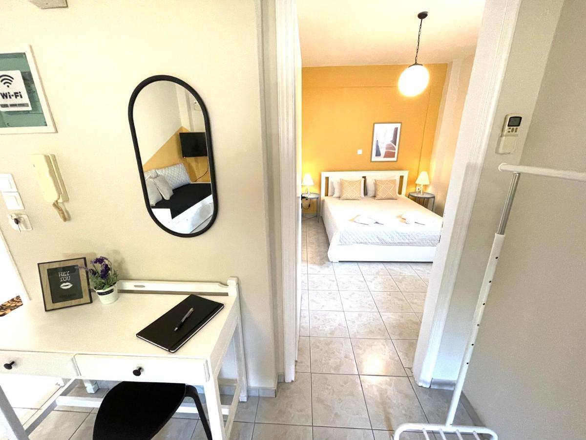 Sofi'S Apartments Каламата Экстерьер фото